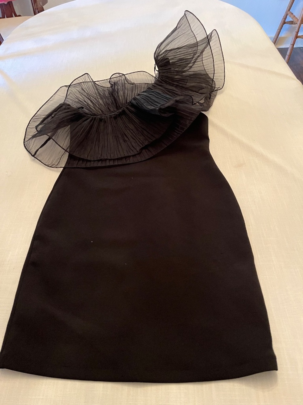 Dress - Picture 3 of 5